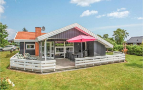 Beautiful Home In Børkop With Wifi